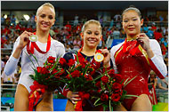 Shawn Johnson wins gold