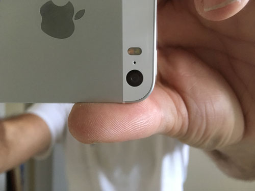 SE closeup - flush camera, and it's awesome